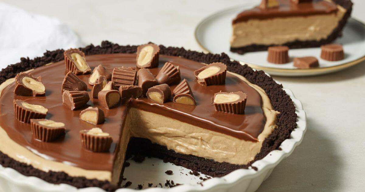 Peanut Butter Chocolate Pie with a chocolate ganache topping and cookie crust