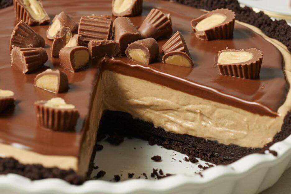 dish of Peanut Butter Chocolate Pie