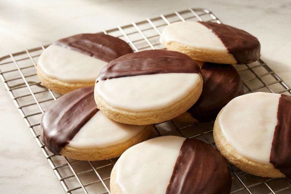 Best Black and White Cookies Recipe 