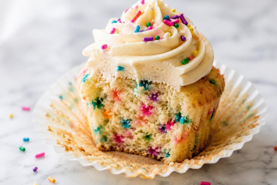 Homemade Funfetti Cupcakes Recipe